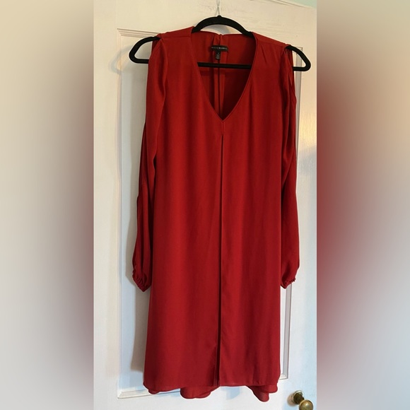 White House Black Market Split-Front, Long Sleeve Red S
Dress; Size: 0

O-4 - Picture 10 of 11